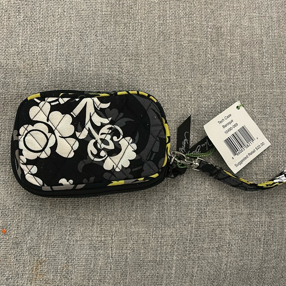 Vera Bradley tech case - Baroque
